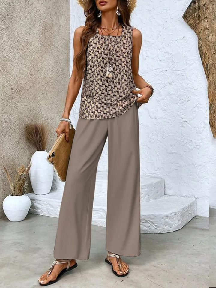 Juliette™ Elegant Two-Piece Set | Flowing Blouse and Wide-Leg Trousers