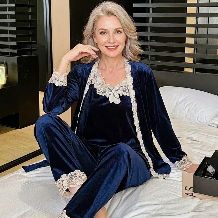 Sophia | Women Elegant Sleepwear Set