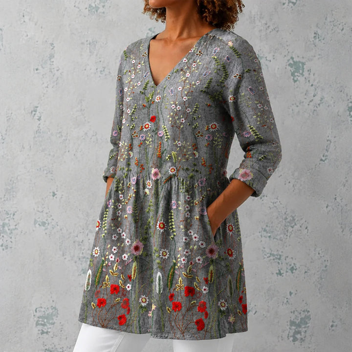 Audrey | Long Blouse with V-Neck