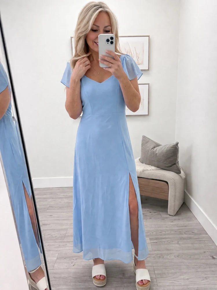 <h2><strong>CUSTOMERS LOVE OUR BOUTIQUE</strong></h2>