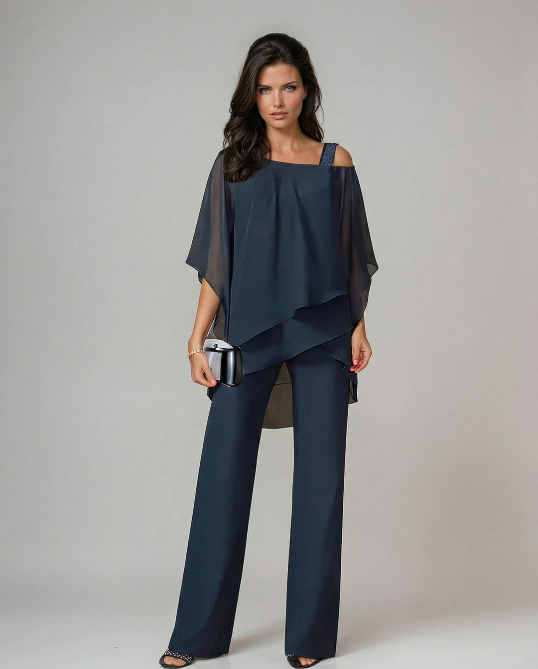 Amelia · Two-Piece Set with a Relaxed Fit
