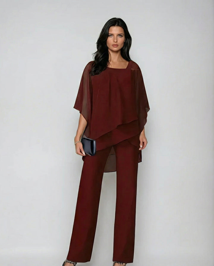 Amelia · Two-Piece Set with a Relaxed Fit